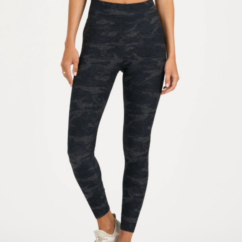 Vuori Clean Elevation Legging